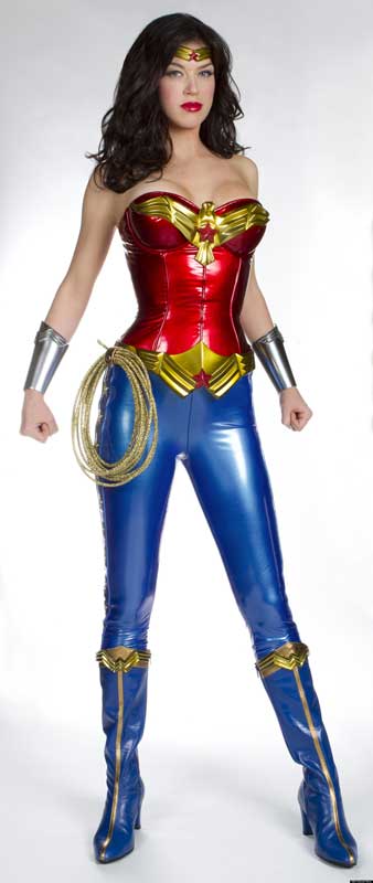 Adrianne Palicki: “usar el traje de Wonder Woman fue simplemente un sueño”