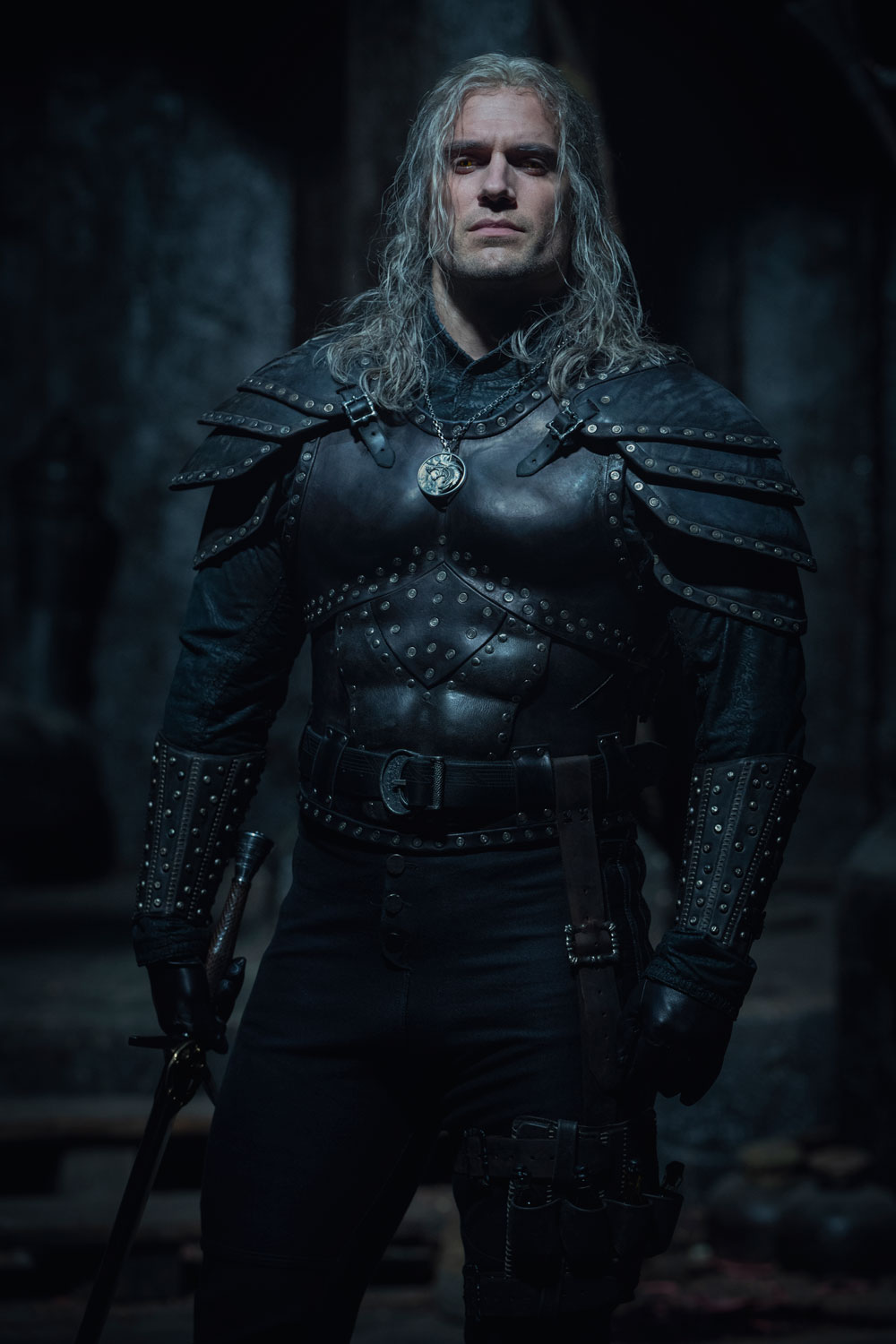 The Witcher: para la temporada 2, Henry Cavill estrena armadura