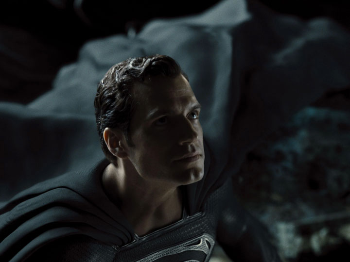 Liga de la Justicia de Zack Snyder: nueva imagen de Superman en el traje negro