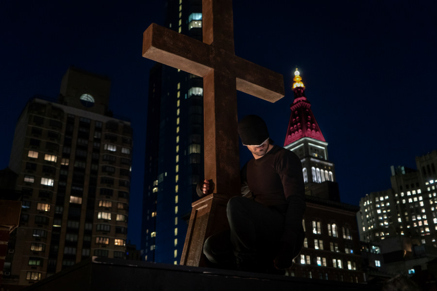 Kevin Feige confirma el regreso de Charlie Cox como Daredevil