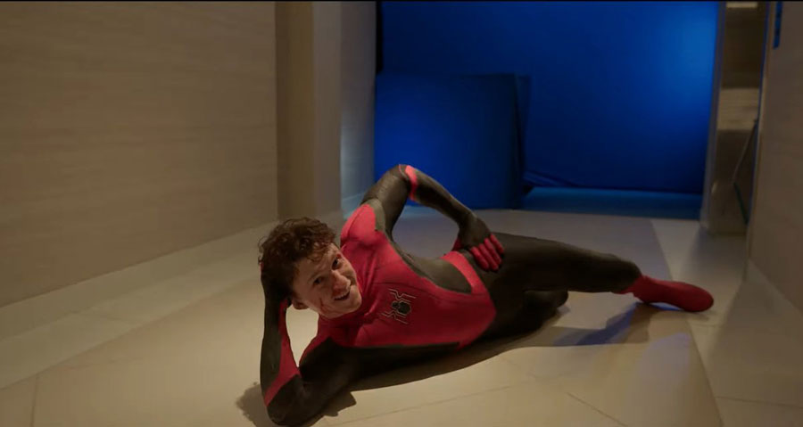 ¡Lo volvió a hacer! Tom Holland recrea otro meme de Spider-Man