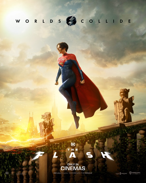 Batman y Supergirl encabezan los nuevos posters individuales de Flash